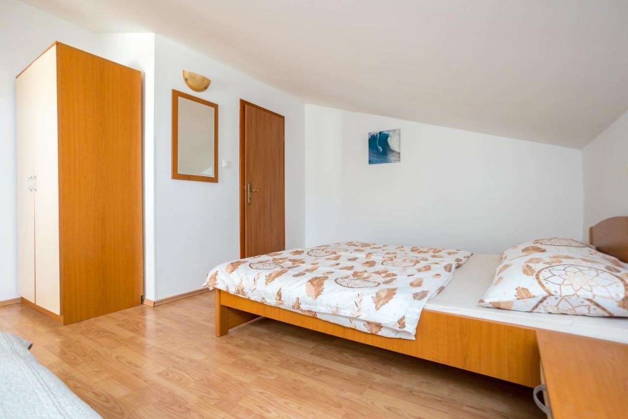 Apartmani Sandra Malinska Sveti Vid-Miholjice Zewnętrze zdjęcie