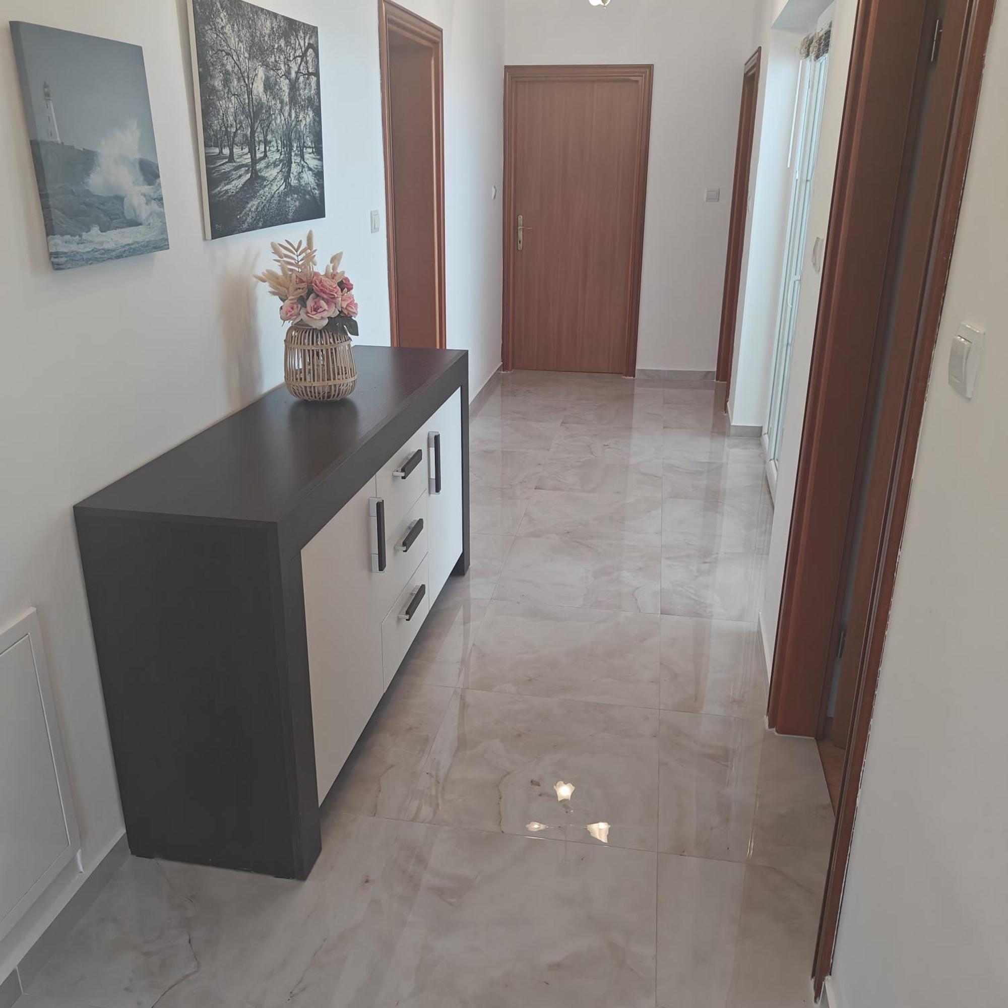 Apartmani Sandra Malinska Sveti Vid-Miholjice Zewnętrze zdjęcie